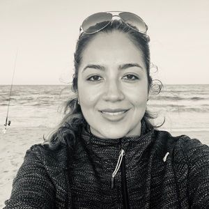 Meet your Posher, Cherry